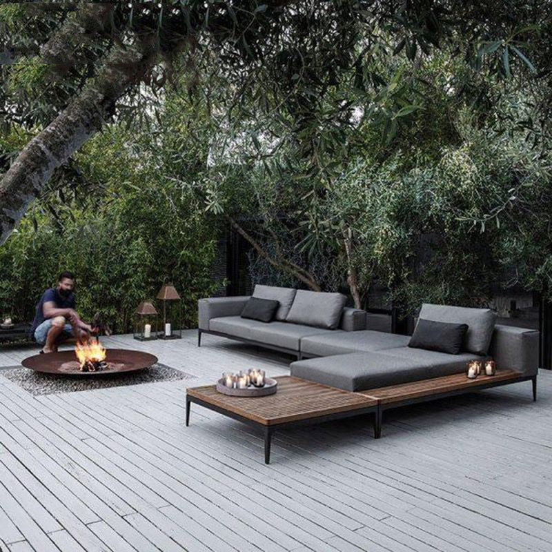 Minimalist Modern Outdoor Furniture